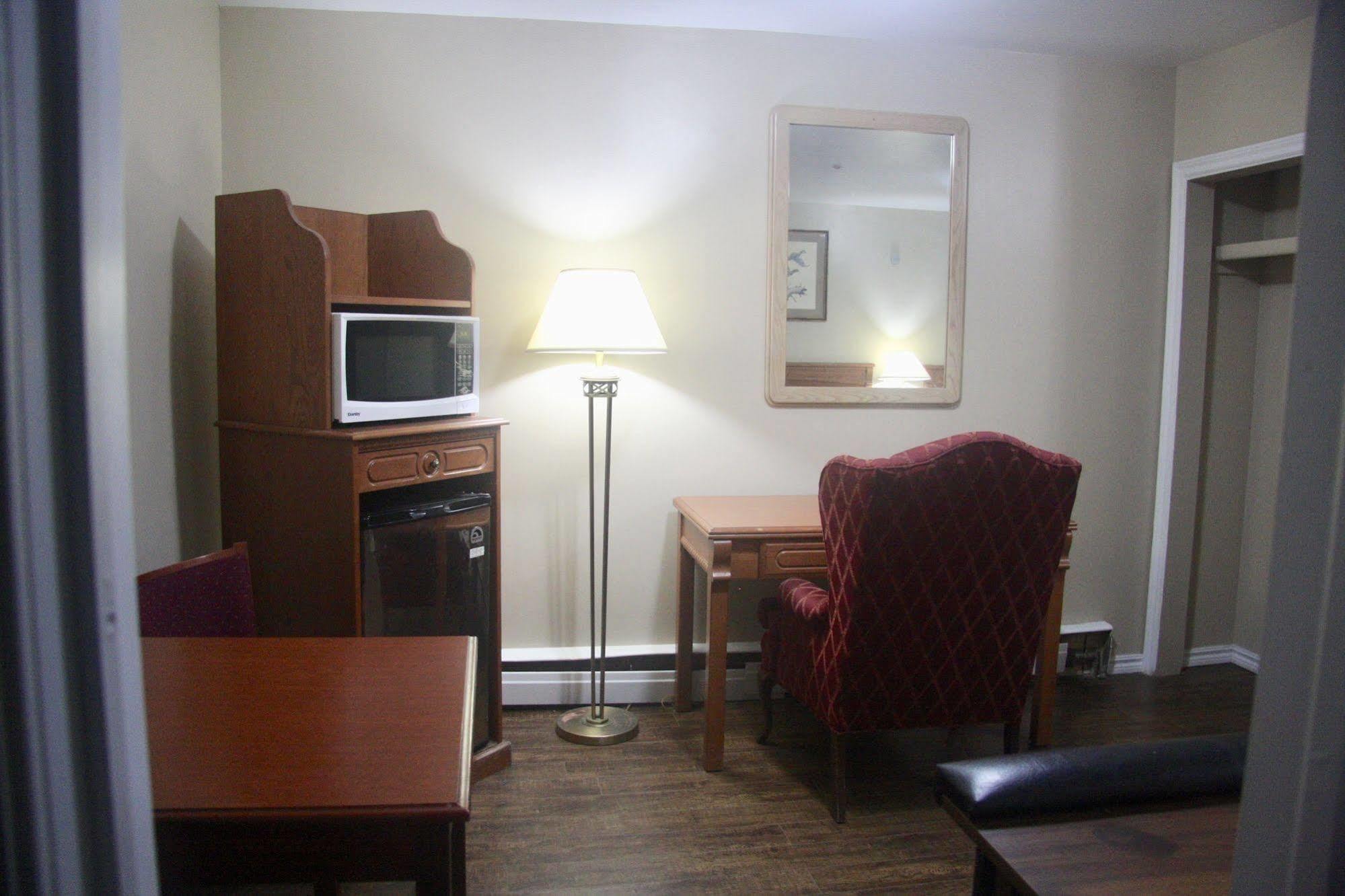 American Plaza Motel ロンドン エクステリア 写真