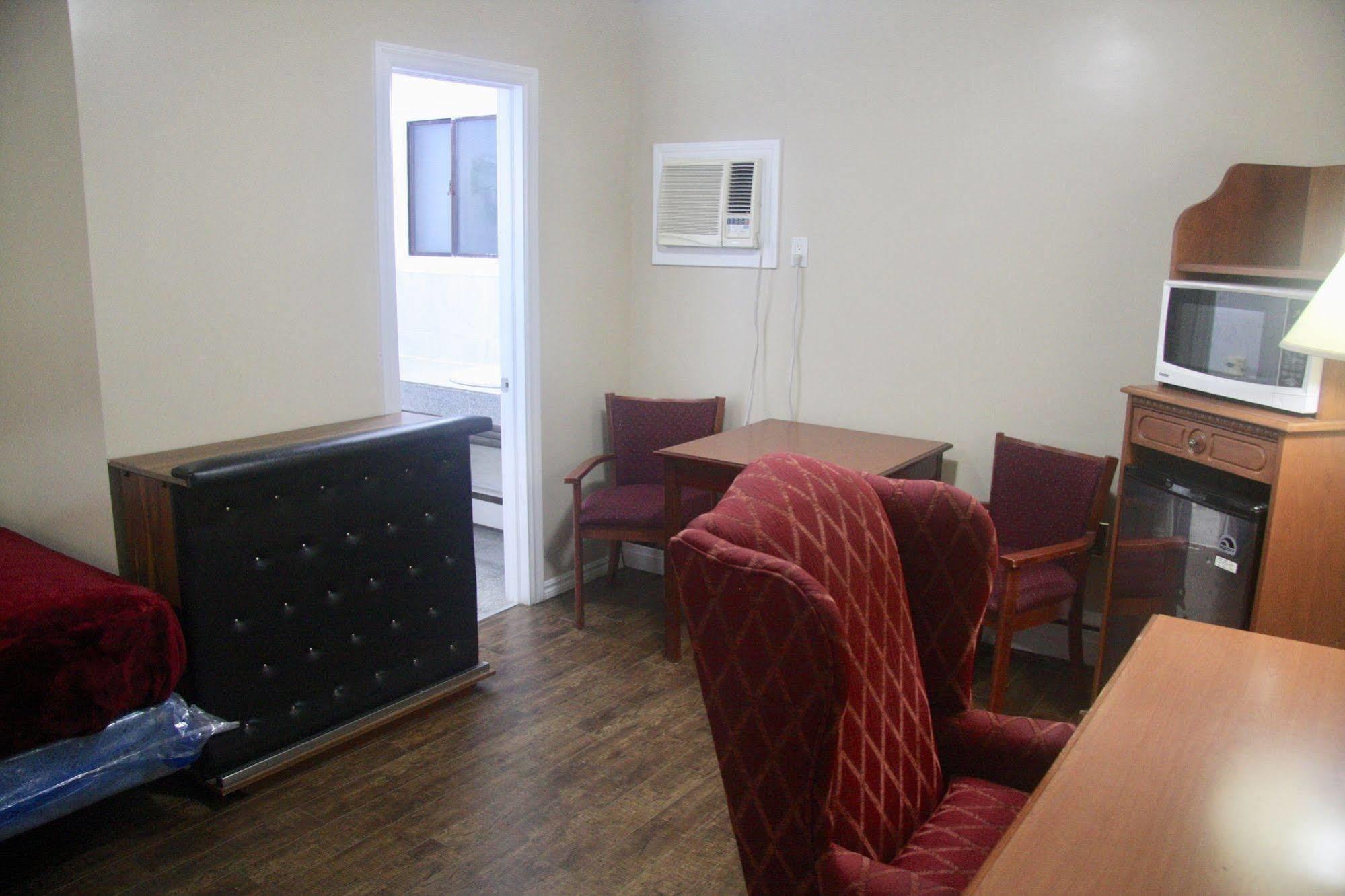 American Plaza Motel ロンドン エクステリア 写真