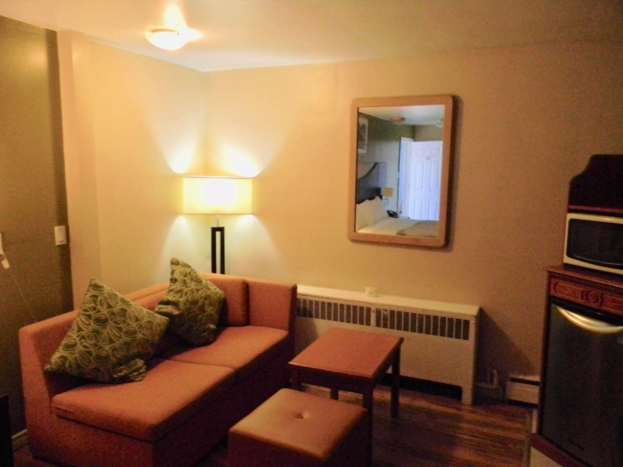 American Plaza Motel ロンドン エクステリア 写真